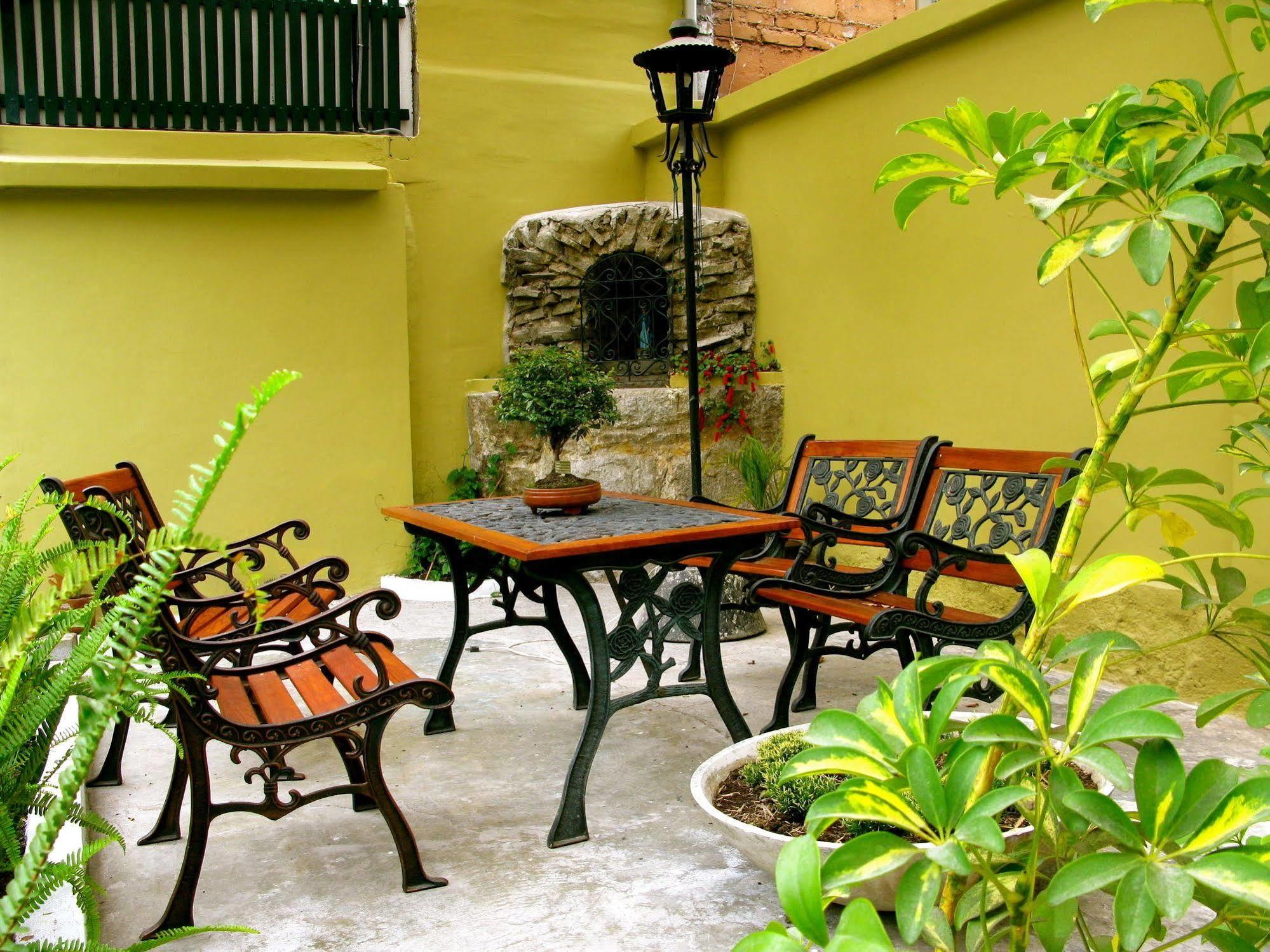 Hotel Cayman Quito Eksteriør billede